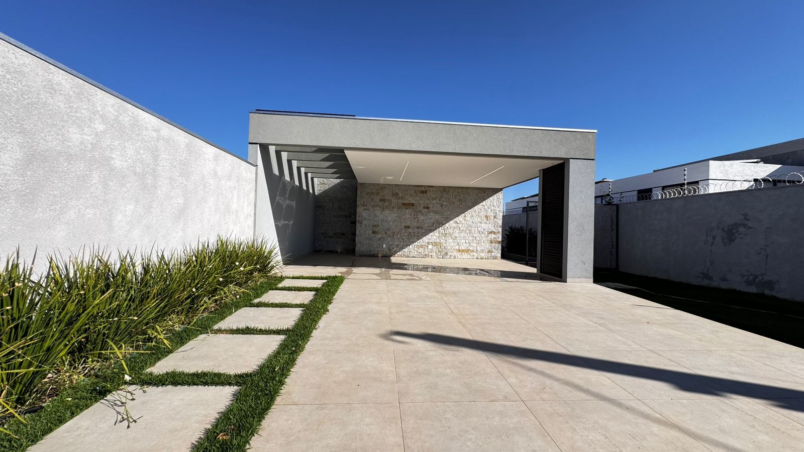 CASA À VENDA | NOVO PARAISO