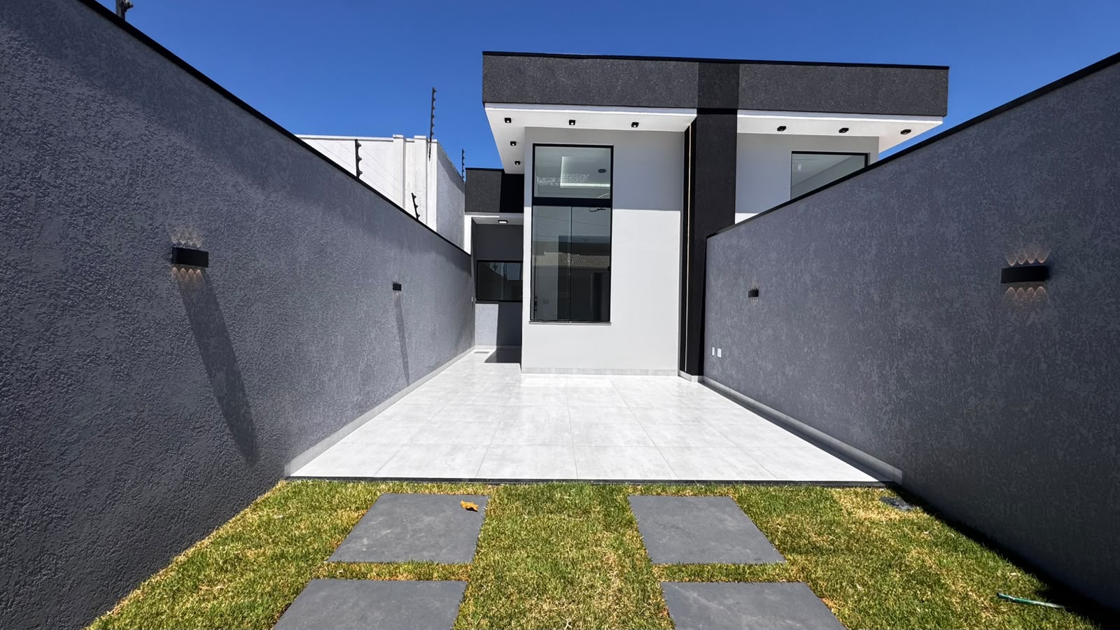 CASA À VENDA | PARQUE SÂO JOSÈ