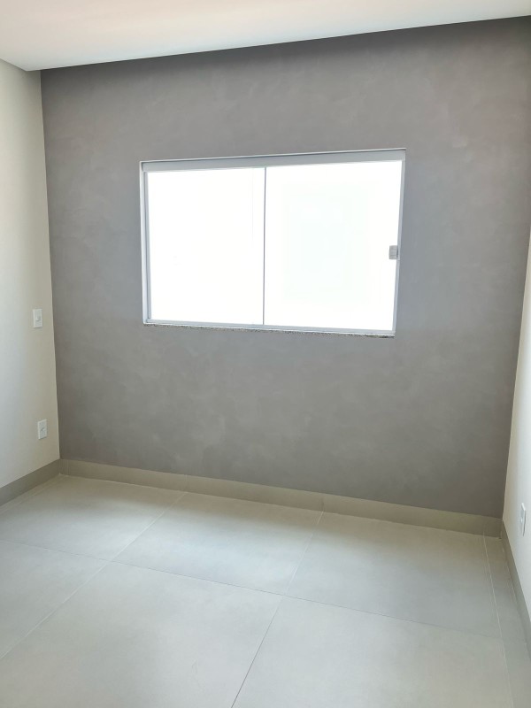 CASA À VENDA NO BAIRRO FLORAES LEA - Imagem 3