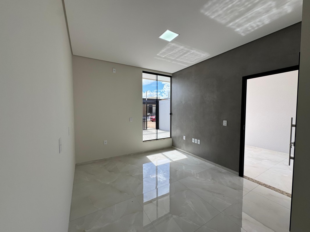 CASA Á VENDA NO BAIRRO CAMPOS ELÍSIOS - Imagem 2
