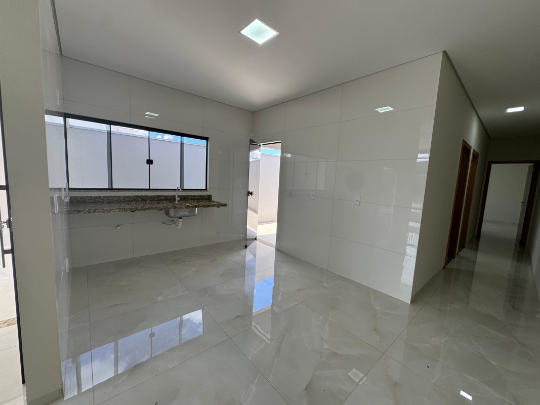 CASA Á VENDA NO BAIRRO CAMPOS ELÍSIOS - Imagem 3