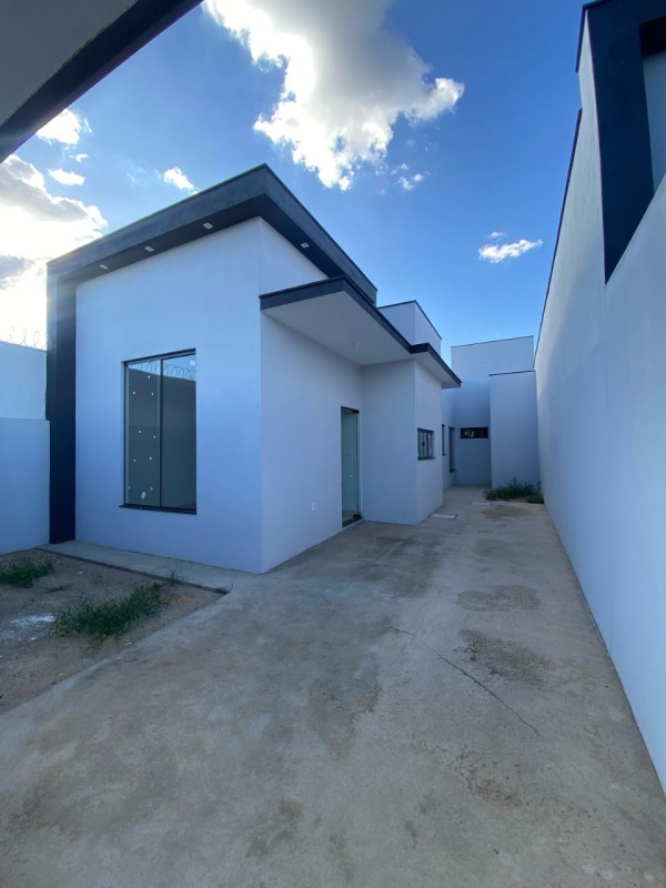 CASA Á VENDA NO BAIRRO FLORAIS LEA - Imagem 2