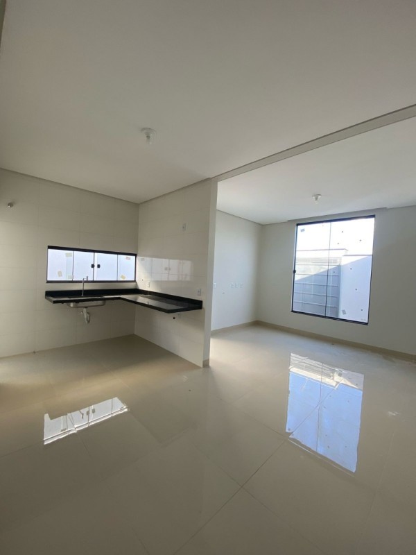 CASA Á VENDA NO BAIRRO FLORAIS LEA - Imagem 8