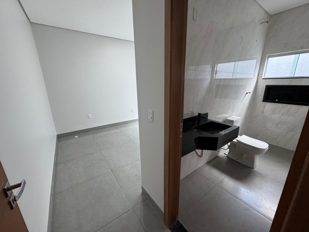 CASA Á VENDA NO BAIRRO CAMPOS ELÍSIOS - Imagem 4