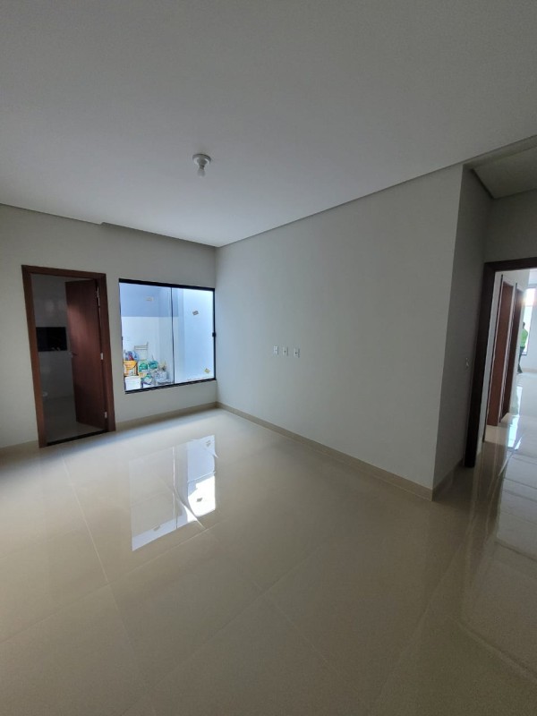 CASA Á VENDA NO BAIRRO FLORAIS LEA - Imagem 4